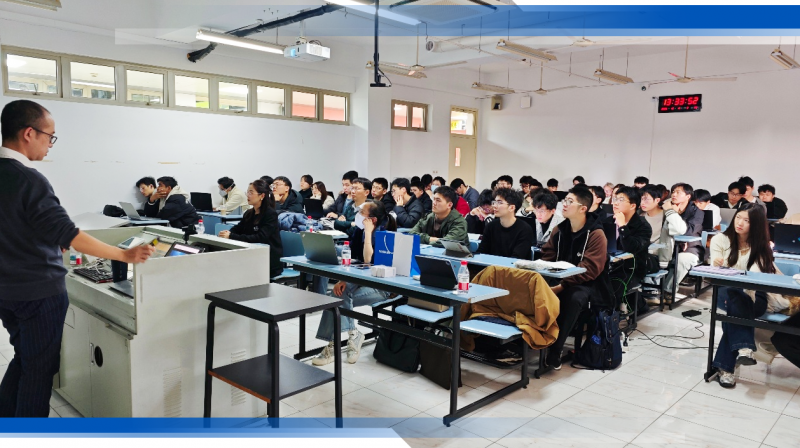 安川讲座“登陆”上大！为研一学子打通理论到产业的进阶通道(图3)